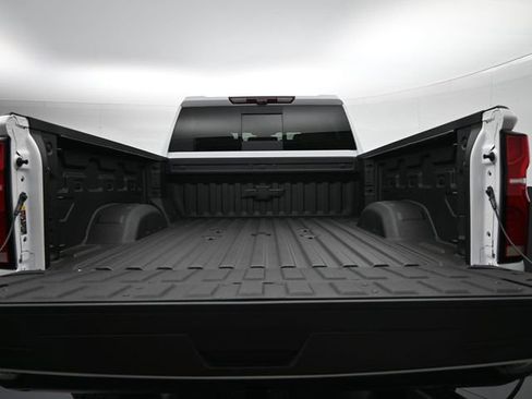 New 2026 Chevrolet Silverado 2500 ZR2 w/ LPO, Dark Essentials Package image 38