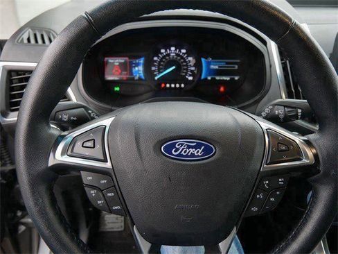 Used 2024 Ford Edge Titanium AWD/4WD image 22