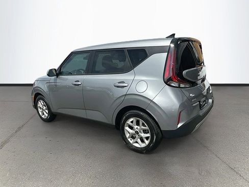 Certified 2024 Kia Soul LX w/ Option Group 015 FWD image 5