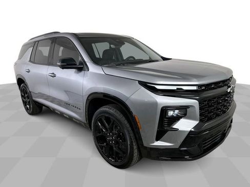 New 2026 Chevrolet Traverse RS w/ LPO, Floor Liner Package AWD/4WD image 2