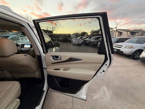 Used 2015 INFINITI QX60 AWD w/ Premium Plus Package image 35