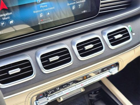 Used 2021 Mercedes-Benz GLS 63 AMG 4MATIC image 33