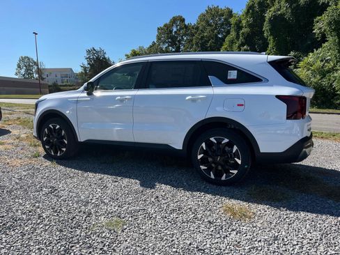 New 2026 Kia Sorento EX AWD/4WD image 6