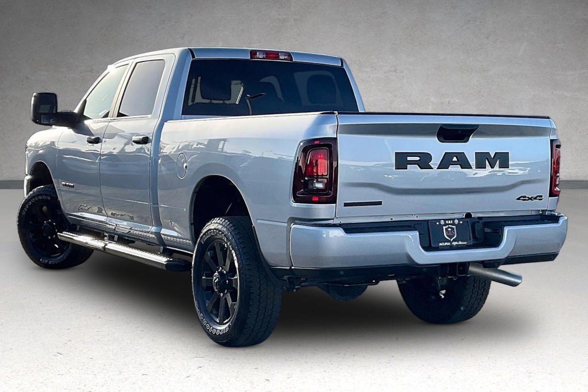 Used 2026 RAM 2500 Big Horn AWD/4WD image 31