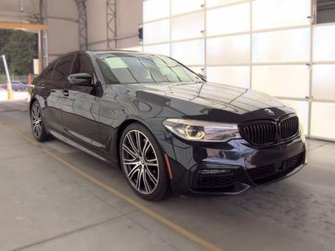 Used 2019 BMW 540i w/ M Sport Package RWD image 2