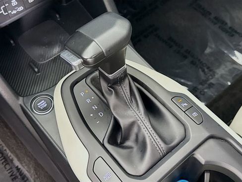 Used 2025 Kia K4 GT-Line Turbo image 17