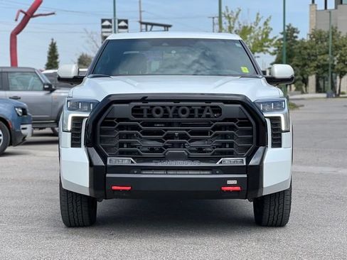Used 2024 Toyota Tundra Platinum AWD/4WD image 2