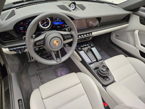 Used 2024 Porsche 911 Targa 4 GTS AWD/4WD image 19