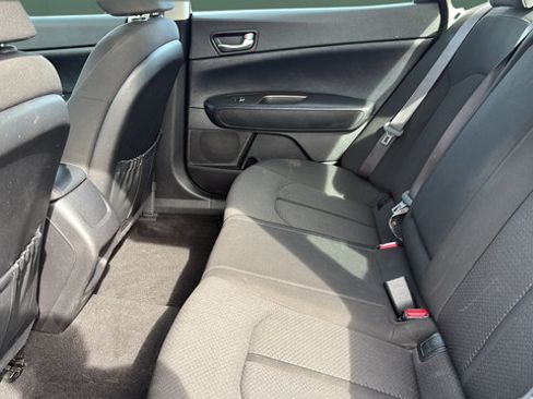 Used 2017 Kia Optima Premium FWD image 22