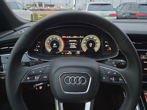 New 2026 Audi Q8 Premium Plus image 10