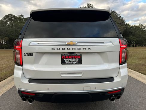 Used 2021 Chevrolet Suburban High Country image 6