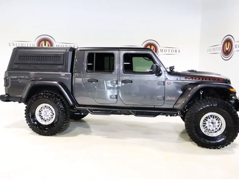 Used 2026 Jeep Gladiator Mojave AWD/4WD image 5