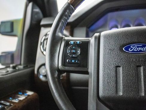 Used 2016 Ford F250 Platinum w/ FX4 Off-Road Package image 51