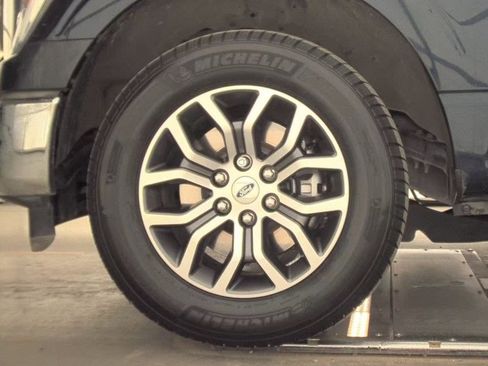 Used 2021 Ford F150 Lariat image 28