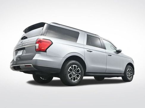 Used 2024 Ford Expedition Max XLT image 36