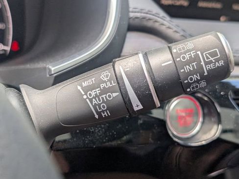Used 2023 Acura MDX SH-AWD w/ Advance Package image 33