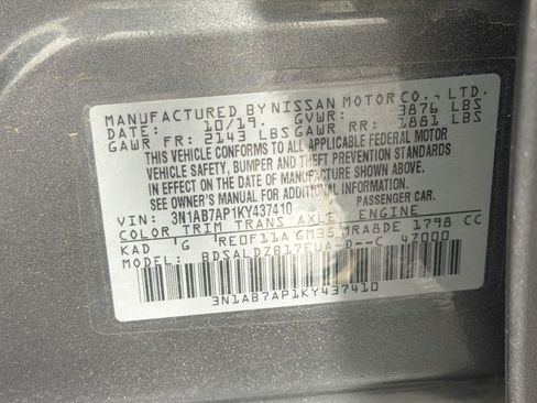 Used 2019 Nissan Sentra SV FWD image 12