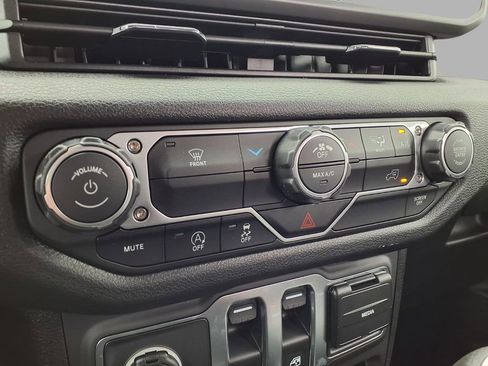 New 2026 Jeep Wrangler Sport AWD/4WD image 9