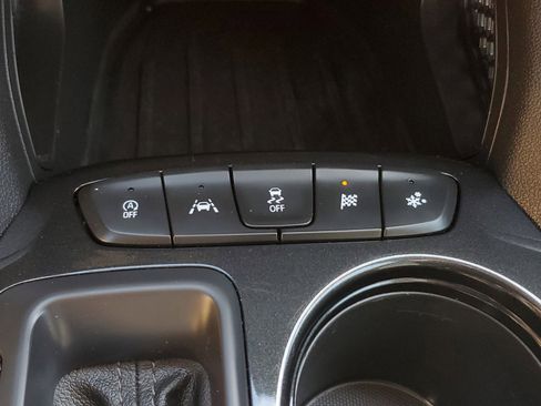 Used 2025 Chevrolet TrailBlazer LT FWD image 27