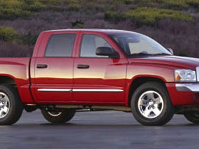 Used 2007 Dodge Dakota ST w/ SXT Group