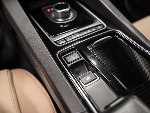Used 2020 Jaguar F-PACE Premium AWD/4WD image 53