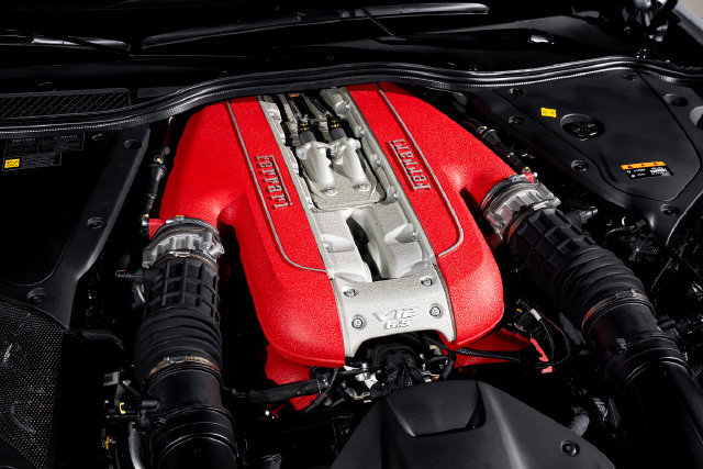 Certified 2020 Ferrari 812 Superfast RWD image 16