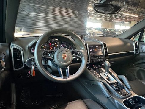 Used 2015 Porsche Cayenne Diesel AWD/4WD image 14