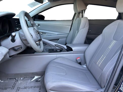 Used 2021 Hyundai Elantra SEL FWD image 9