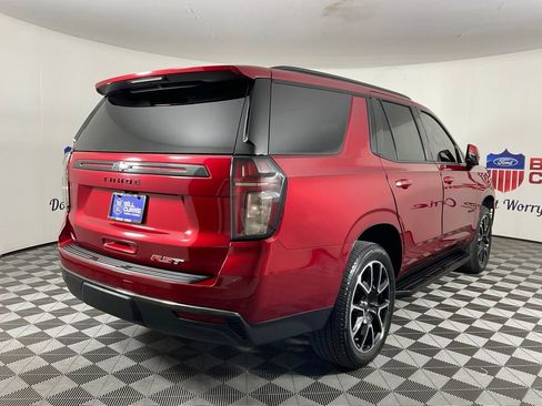 Used 2022 Chevrolet Tahoe RST w/ Luxury Package RWD image 3