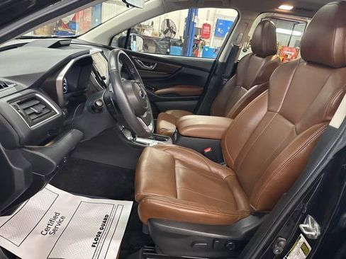 Used 2024 Subaru Ascent Touring AWD/4WD image 11