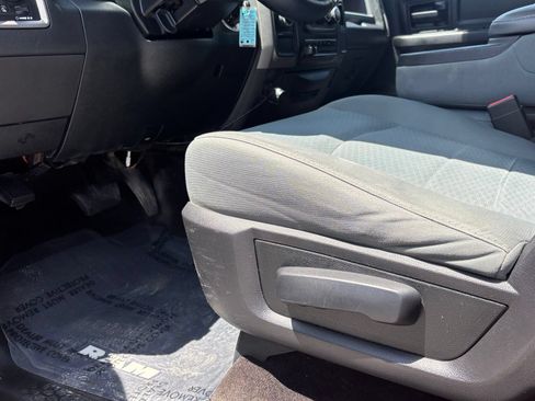 Used 2017 RAM 2500 Tradesman w/ Chrome Appearance Group AWD/4WD image 13
