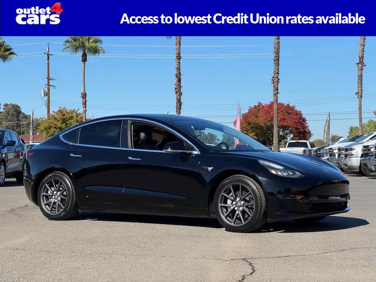 Used 2018 Tesla Model 3 Long Range RWD image 1