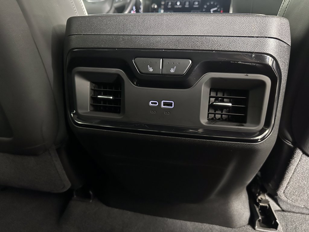 Used 2025 GMC Sierra 2500 AT4X AWD/4WD image 29