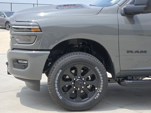 New 2026 RAM 2500 Laramie w/ Night Edition AWD/4WD image 6