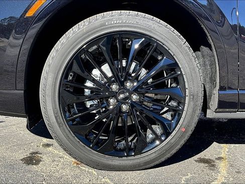 New 2026 Lincoln Corsair Premiere image 12