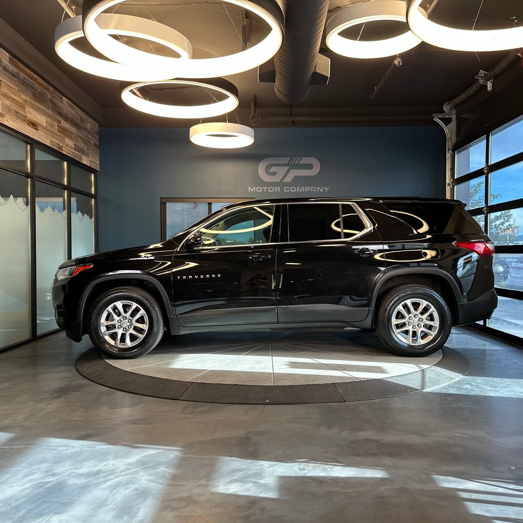 Used 2020 Chevrolet Traverse LS AWD/4WD image 6