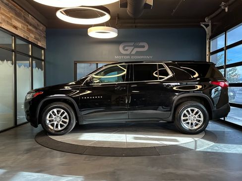 Used 2020 Chevrolet Traverse LS AWD/4WD image 6