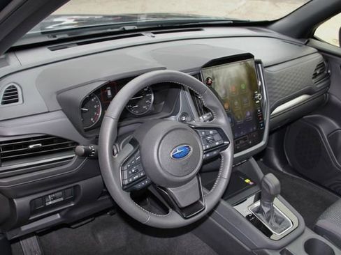 Used 2025 Subaru Forester Premium image 16