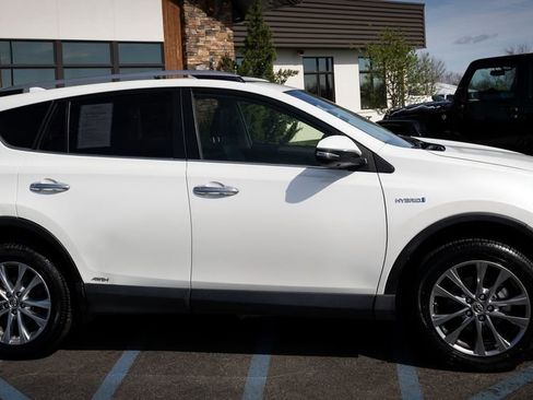 Used 2018 Toyota RAV4 Limited w/ Advanced Technology Package AWD/4WD image 28
