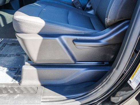 Used 2025 Chevrolet Silverado 2500 Custom image 20