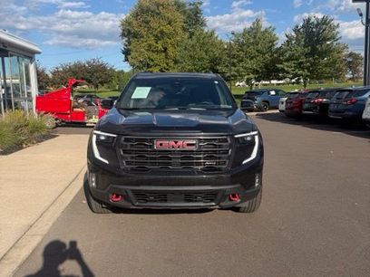 Used 2026 GMC Acadia AT4 w/ Luxury Package