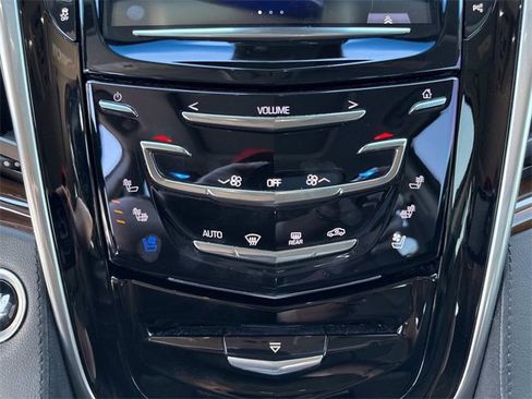Used 2020 Cadillac Escalade Luxury image 23