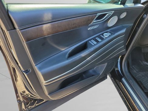 Used 2022 Genesis GV80 2.5T w/ Prestige Package 05 RWD image 18