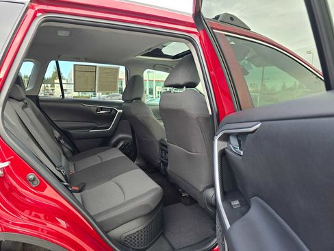 Certified 2025 Toyota RAV4 XLE w/ Convenience Package image 12