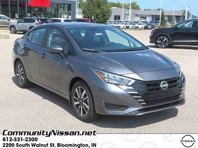New 2025 Nissan Versa SV w/ Trunk Package