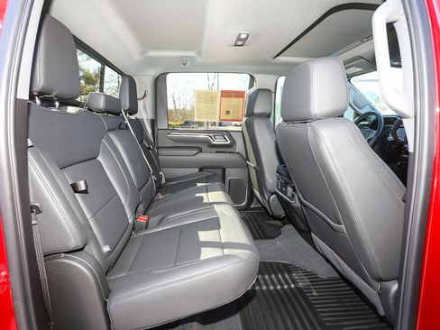 Used 2025 Chevrolet Silverado 2500 LTZ w/ LTZ Premium Package image 23