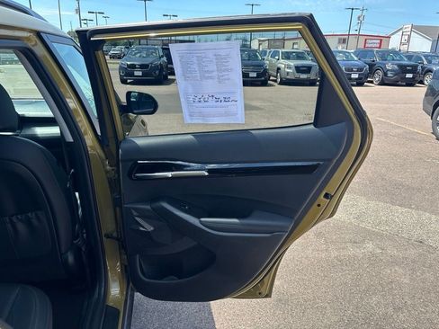 Used 2024 Kia Seltos SX w/ SX Sunroof Package AWD/4WD image 41