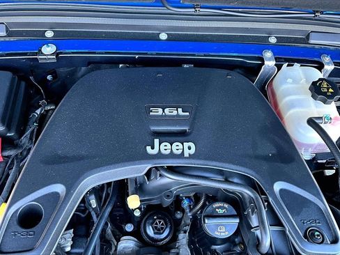 Used 2021 Jeep Gladiator Mojave image 29