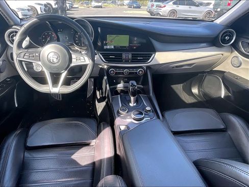 Used 2018 Alfa Romeo Giulia Ti Sport w/ Quick Order Package 22S Sport image 16