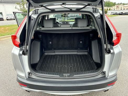 Used 2019 Honda CR-V Touring image 19